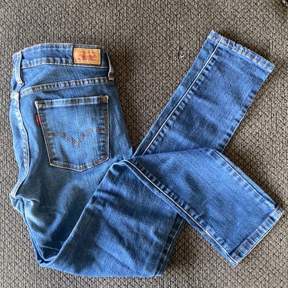 Levi’s 531 Low Skinny Jeans - Picture 2 of 5